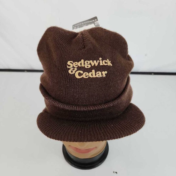 Sedgwick & Cedar Mens Beanie Hat Brown Brim Knit Logo Fitted Winter One Size New - Picture 1 of 6